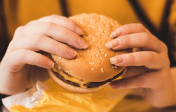 フィリピンのマクドナルドと仮想通貨「LoyalCoin（LYL）」が提携：報酬サービス提供へ