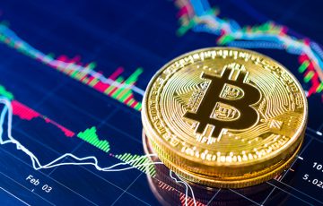 PlanB氏：ビットコイン急落は「一時的な調整」2013年・2017年との比較画像で説明