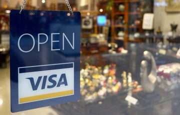 Visa：8,000万の加盟店で暗号資産を使用可能にする「カードプログラム」立ち上げ