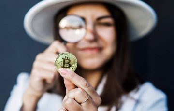 2022年「最も検索された仮想通貨TOP10」ミームコインが上位にランクイン