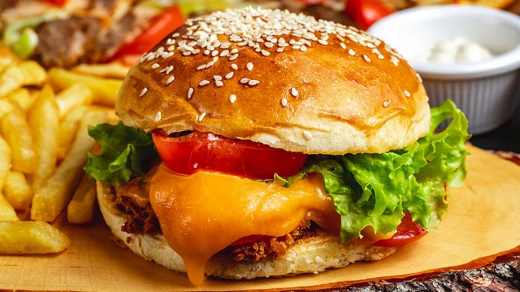 フランス・パリのBurger King「仮想通貨決済対応のレンタルモバイルバッテリー」を設置