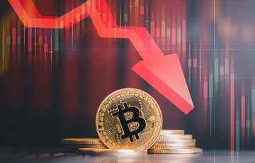 ビットコイン「3万ドル回復後に急落」巨額送金アラートとの関連性は？