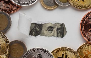 中央銀行デジタル通貨で「プライバシー」が失われる？金持ち父さん著者が警告