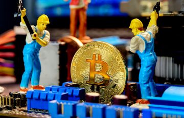 ビットコインマイニングの収益性、昨年末から「2倍以上」に増加