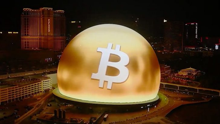 ラスベガスのスフィアに「ビットコインの巨大球体広告」が登場